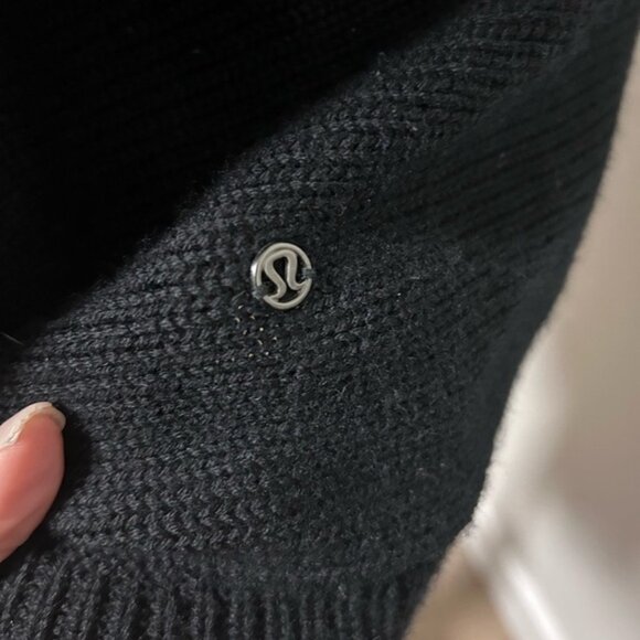 Lululemon Wrap It Up Sweater - Picture 8 of 10